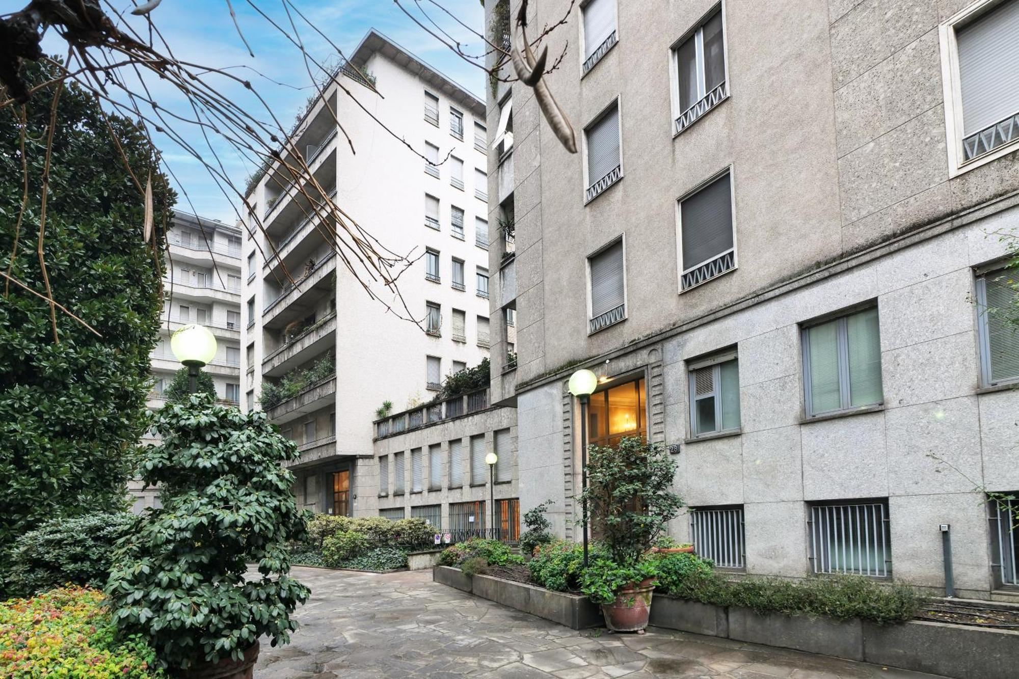 Rifugio Chic In Centro Milano Apartment ภายนอก รูปภาพ